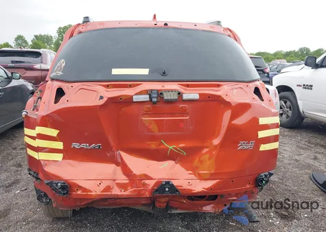 2016 Toyota Rav4 Xle из США, поврежденный, VIN 2T3RFREV3GW446258